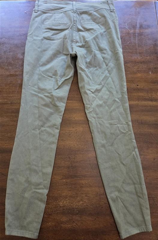 NWT KUT From Kloth 2 Ankle Leg Twill Pant 2 Button Green 127050
