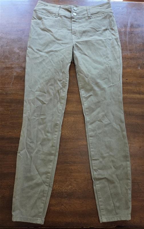 NWT KUT From Kloth 2 Ankle Leg Twill Pant 2 Button Green 127050