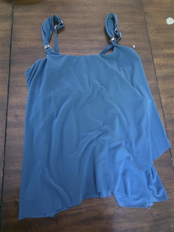 NWOT Miracle Suit 8 Razzle Dazzle Nova Green Underwire Tankini 127080