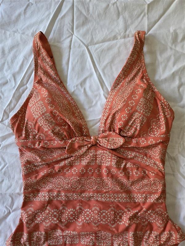 NWOT Robin Piccone 10 Isla Plunge Neck Tie-Front 1PC Swimsuit Orange 127104