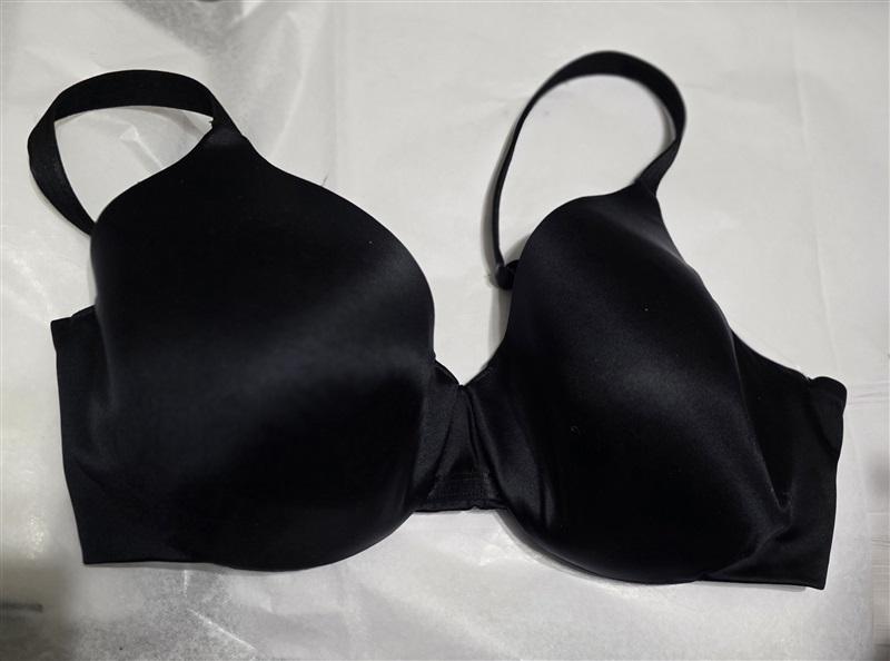 NWOT Bali 38D 1 Smooth U Smoothing & Concealing Underwire Bra 3W11 Black 127397