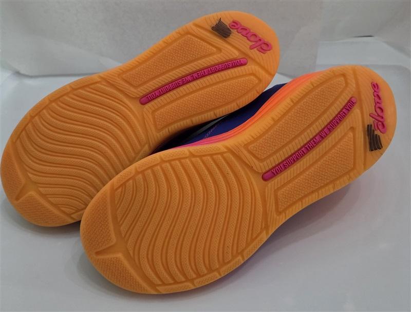 NWOT Clove 11 W 9.5 M Classic Nebula Purple Pink Ltd Ed Nursing Shoes 127452