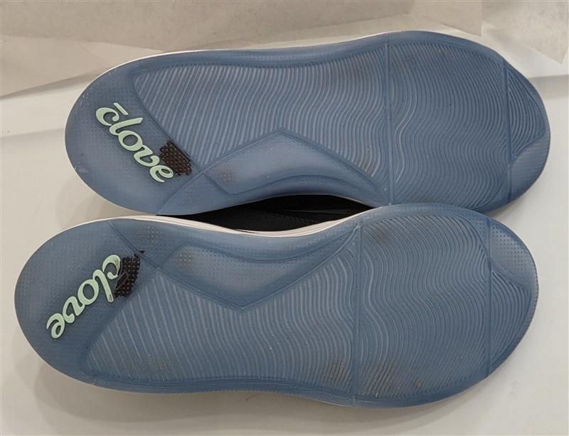 NWOT Clove 5.5 Classic Night Shift Nursing Tennis Shoes Black Blue White 127472