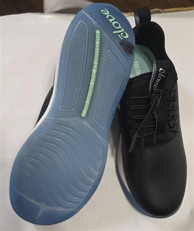 NWOT Clove 7 Classic Night Shift Nursing Tennis Shoes Black Blue White 127475
