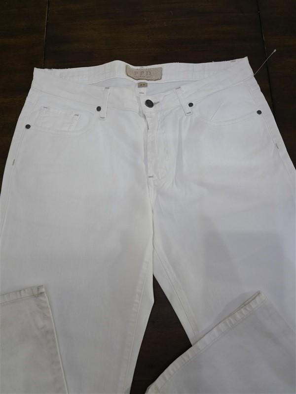 NWOTD PAIGE PPD Premium Denim 34 JRG Loose Fit White Jeans 127505