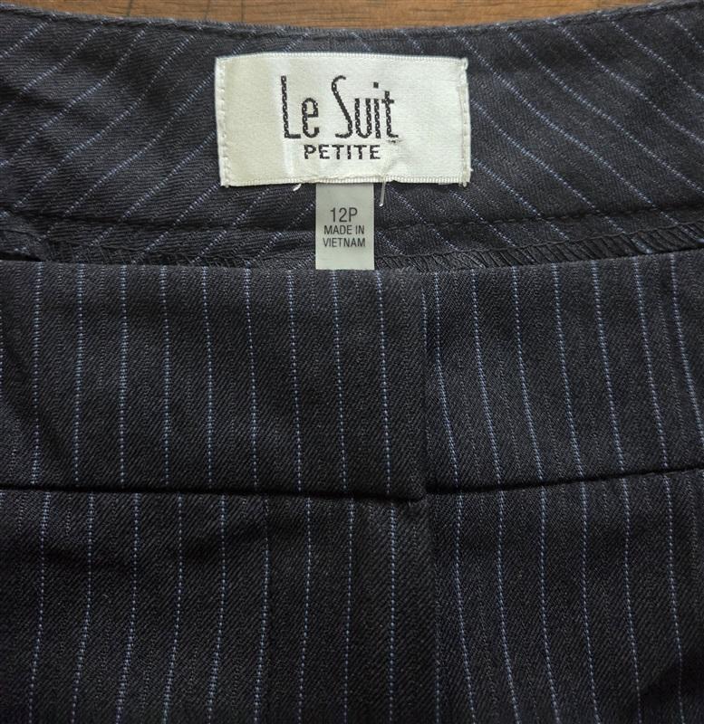 NWOT Le Suit Pants Sz 12P Black Blue Pinstripe Dress Trousers 127507