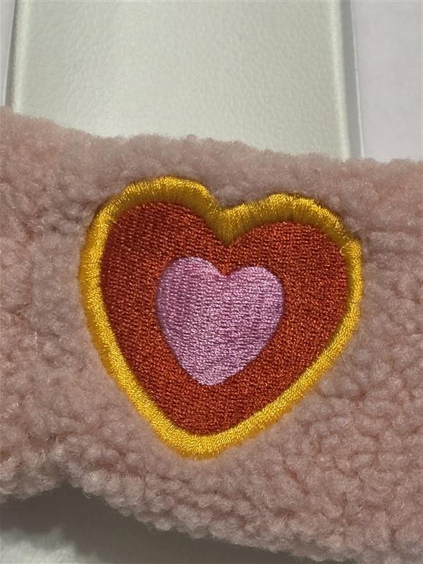 NWOT Miss Sparkling 6-7 Love Slide Sherpa Fuzzy Slippers Sandals Heart 127527