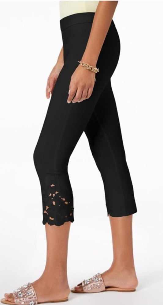 NWOT International Concepts INC Black Lace-hem Capri Pants 127551