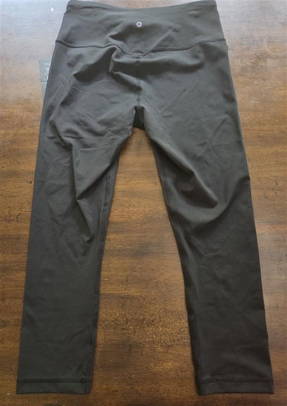 NWT 90 Degree Reflex M Shaping Lux Collection Leggings Capri Black 127555