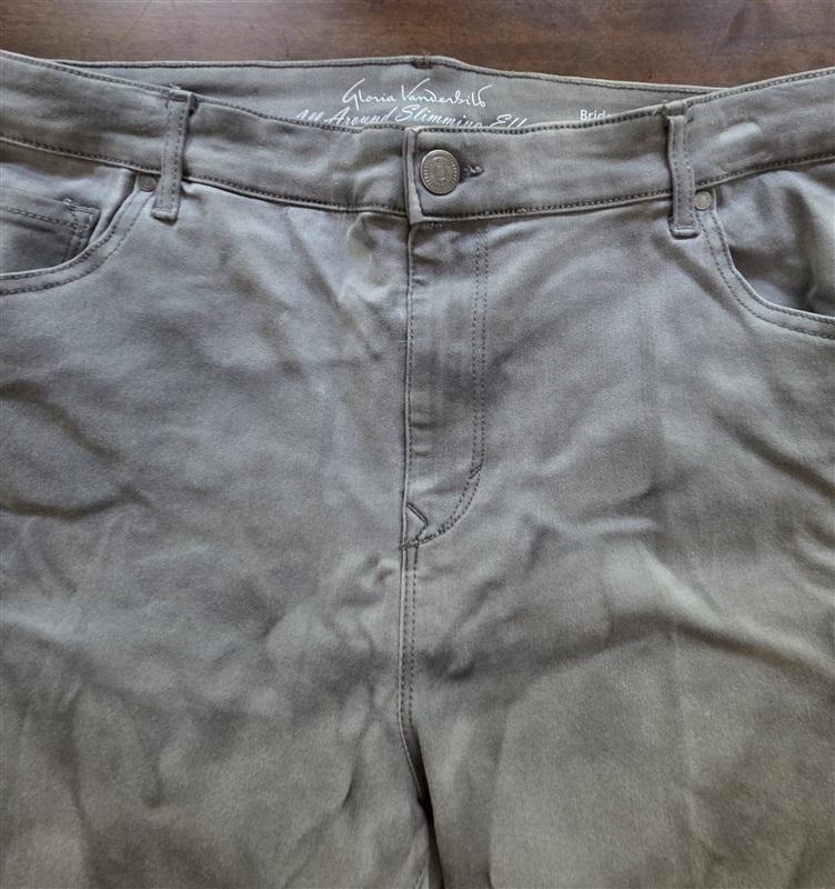 NWOT Gloria Vanderbilt 18W Bridget Ankle Gray Distressed Jeans 127567