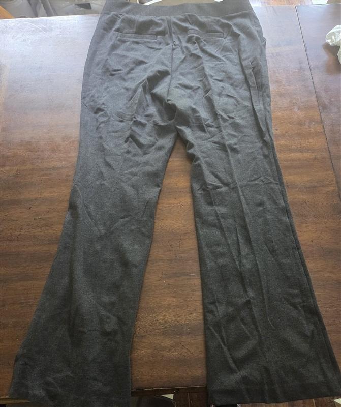 NWOT Inc 16 Ponte Full Length Faux Snap Gray Pants Reg 127579