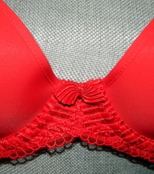 NWT Wacoal La Femme T-Shirt 38B Red Sequin 853117 Underwire Bra 127603