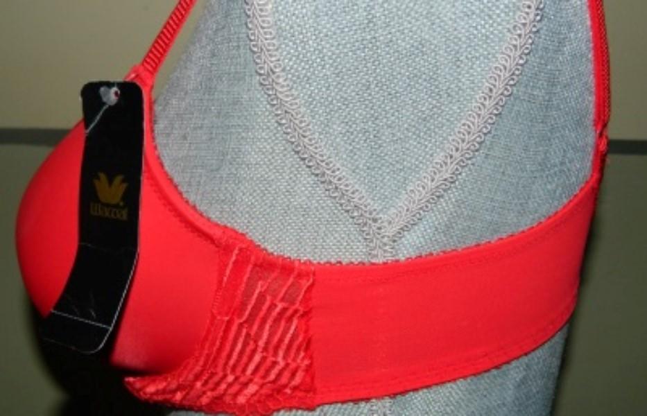 NWT Wacoal La Femme T-Shirt 38B Red Sequin 853117 Underwire Bra 127603