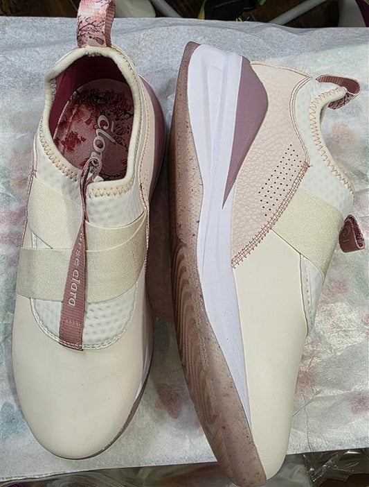 NWOT Clove 7 Classic Nurse Clara Nursing Tennis Slip Resistant Shoes Pink 127630
