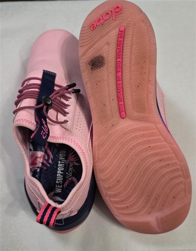 NWOT Clove 6.5 Classic Nursing Slip Resistant Shoes Night Flamingo Pink 127640