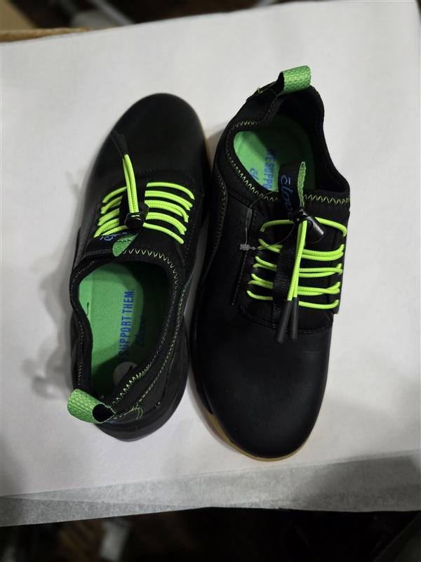 NWOT Clove 8 Classic Nursing Tennis Slip Resistant Shoes Lunar Fade 127651