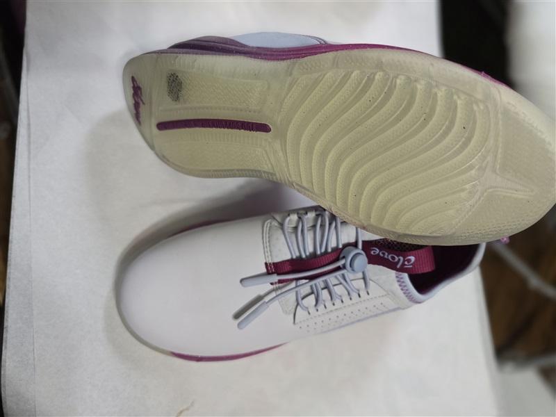 NWOT Clove 6.5 Classic Plum Amethyst Nursing Tennis Slip Resistant Shoes 127671