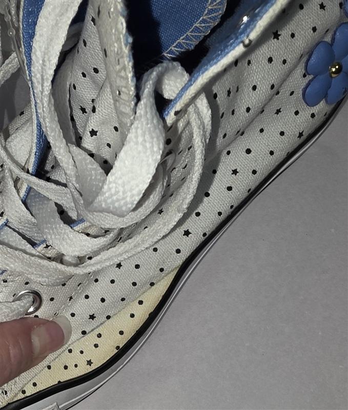 NWOT Converse 5.5 Polka Dot Daisy White Blue Hi Top Tennis Shoes 127677