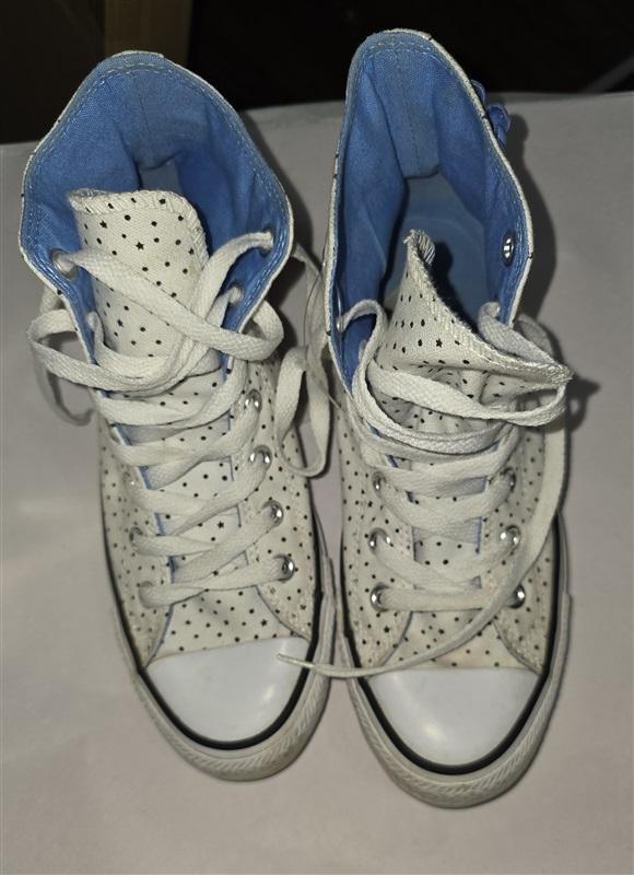 NWOT Converse 5.5 Polka Dot Daisy White Blue Hi Top Tennis Shoes 127677