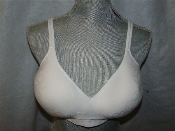 NWOT Hanes Platinum Perfect Coverage XL Wire-Free Bra HP08 White Diamond 127765