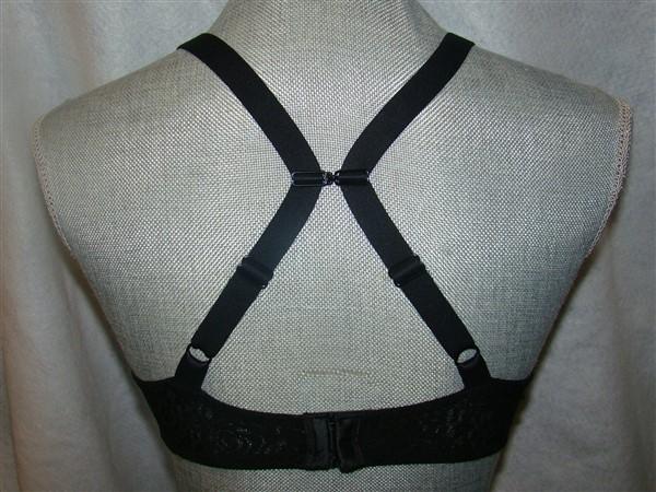 NWT Wacoal 32C Halo Lace Molded 851205 Underwire Bra Black 127834