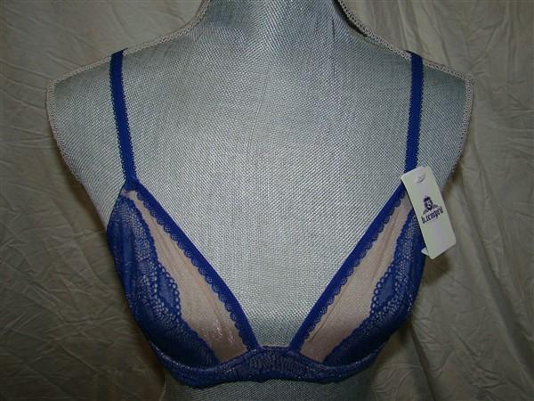 NWT b.tempt'd Wacoal 32C b.provocative Underwire Bra 951222 Blue 127980