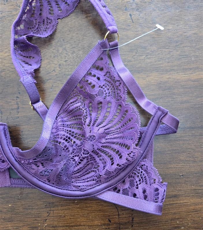 NWOT Oh La La Cheri S/M Bra Purple Lace Strappy 128026