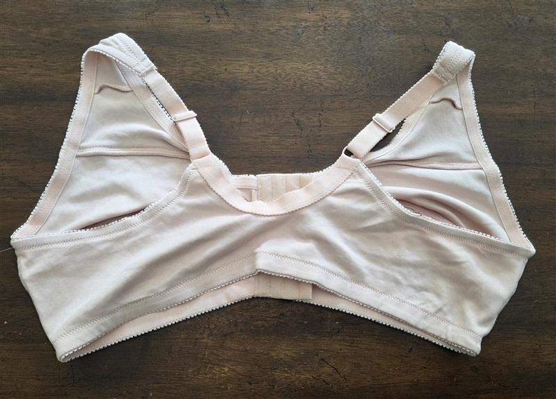 NWOT 40C Comfort Choice Wirefree Front Hook Seamless Leisure Bra Peach 128028