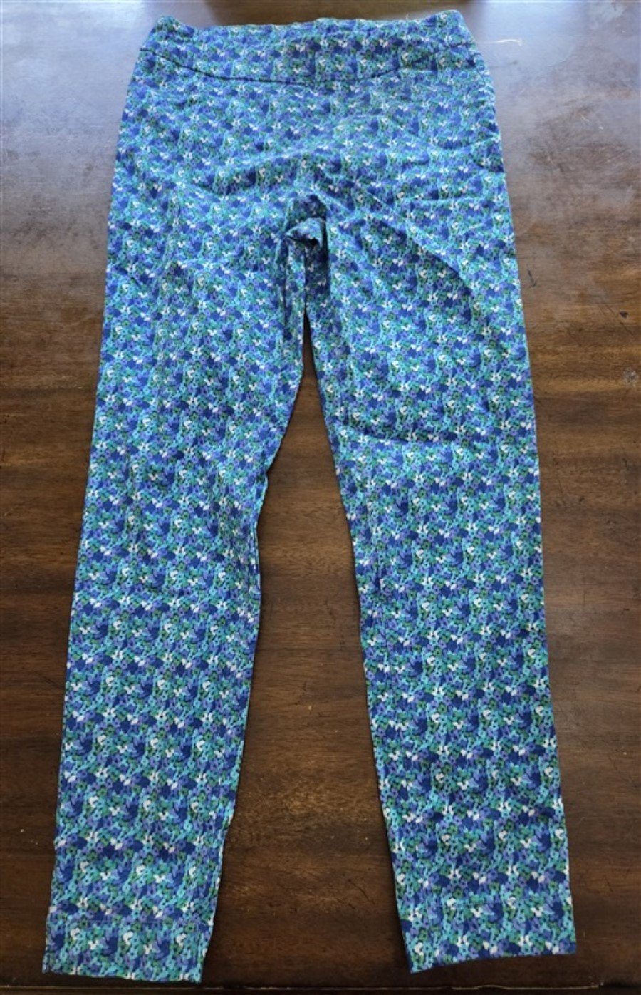 New Soft Surroundings M Super Stretch Straight Leg Ankle Pants Blue Floral