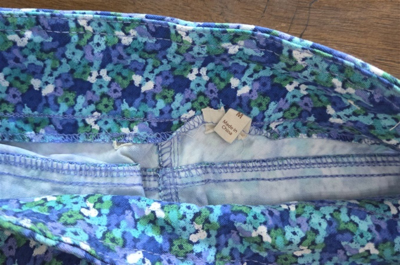 New Soft Surroundings M Super Stretch Straight Leg Ankle Pants Blue Floral