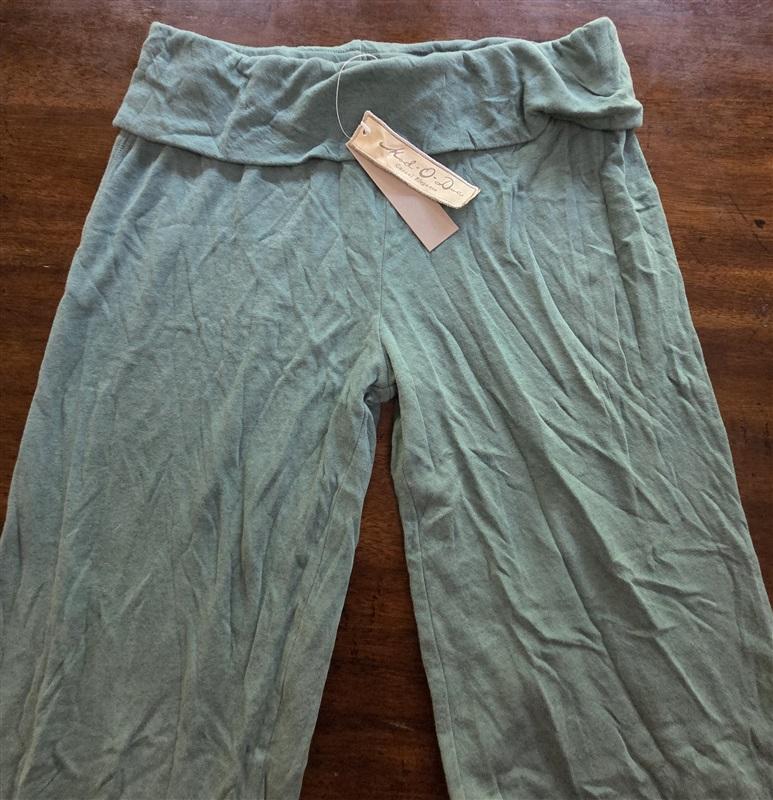 NWT Mododoc M Wide Leg Crop Fold-Over Waist Jersey Knit Pants Green #128194