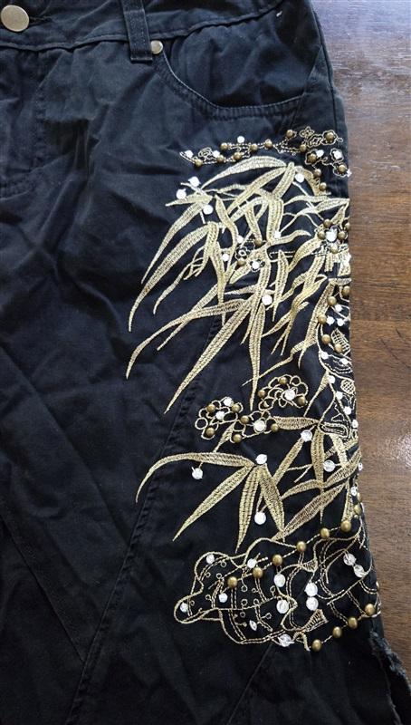 NWOT AZIZ for Anthropologie M Boho Frayed Hem Patchwork Embroidered Skirt 125413
