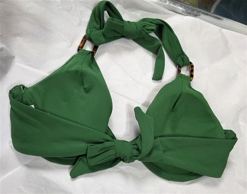 NWOT Robin Piccone M Hailey Underwire Halter Bikini Swim Top 128247