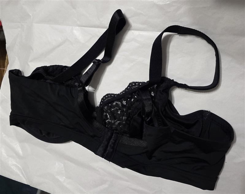 NWOT Olga 42C Lace Escape Underwire Cut & Sew Bra G13351A 128356