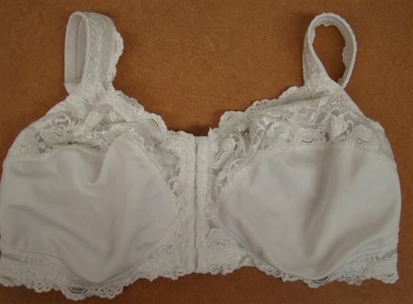 NWT Comfort Choice 38C Wirefree Front Hook Leisure Bra Gel Straps White 128369