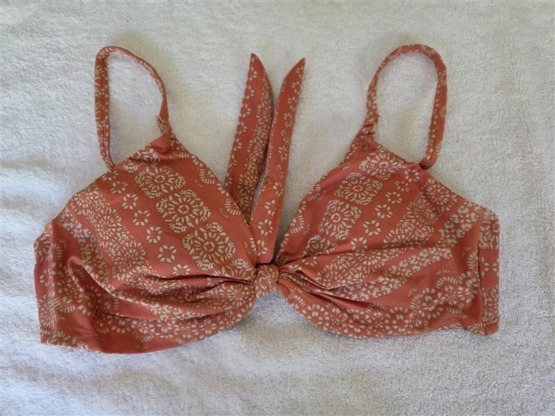 NWOT Robin Piccone S Isla Underwire Bikini Swim Top Terra Cotta Orange 128456