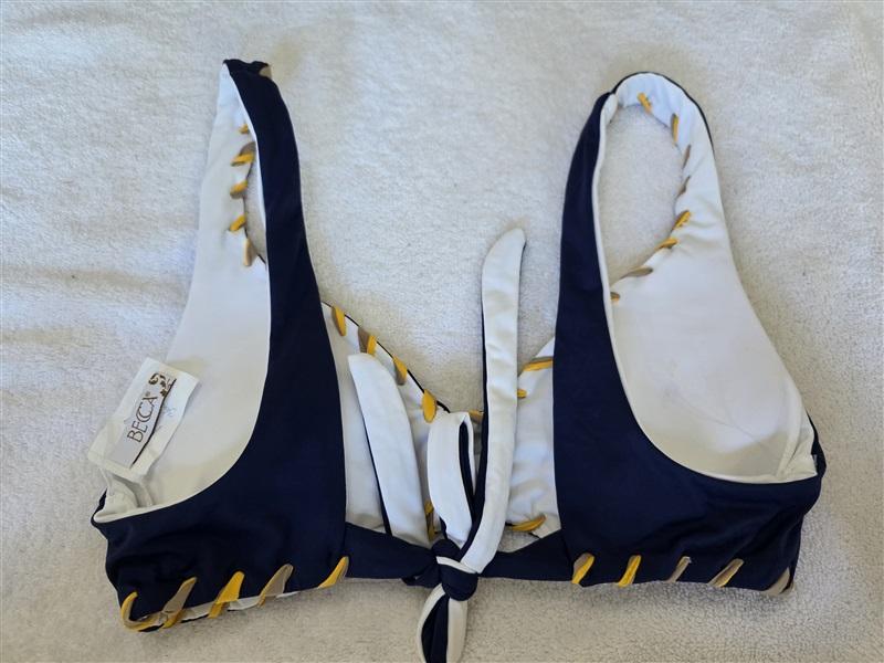 NWOT Becca Camille S Reversible Keyhole Scoop Neck Bikini Swim Top 128461