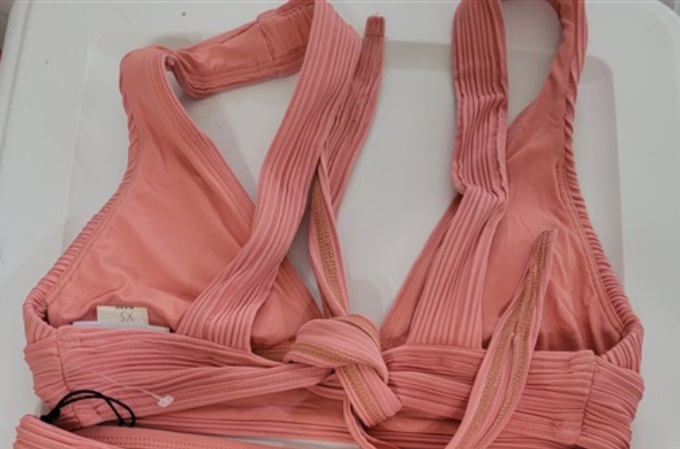 NWOT Robin Piccone XS Lily V Bikini Top Pink 128530