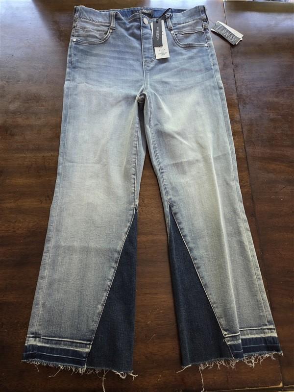 NWT Liverpool 10 30 Gia Glider Raw Hem Flare Crop Pant Alverstone 128537