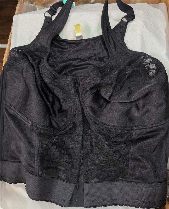 NWOT Comfort Choice 46C Soft Cup Lace Front Easy Enhancer Long Line 128577
