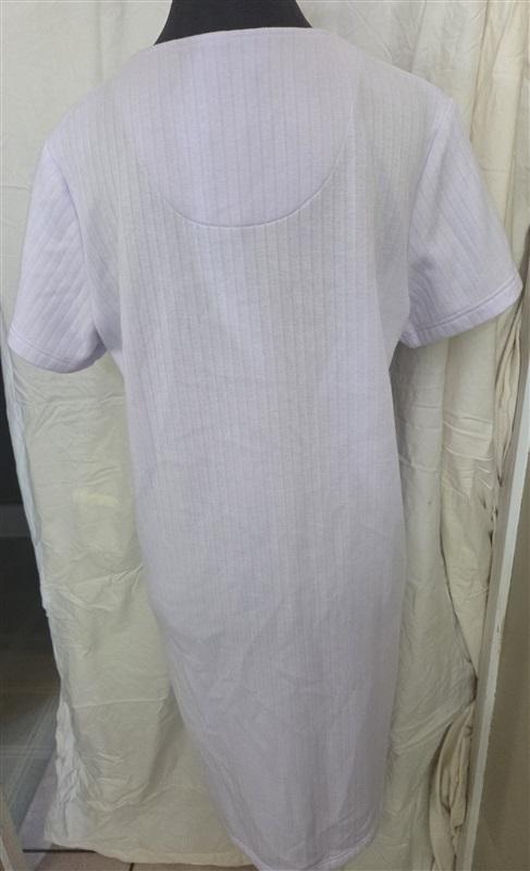 NWT Miss Elaine MD Purple Short Sleeve Snap Robe 128678