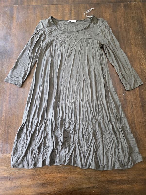 NWOT Socialite S Olive Green Round Neck 3/4 Sleeve Trapeze T Shirt Dress 128708