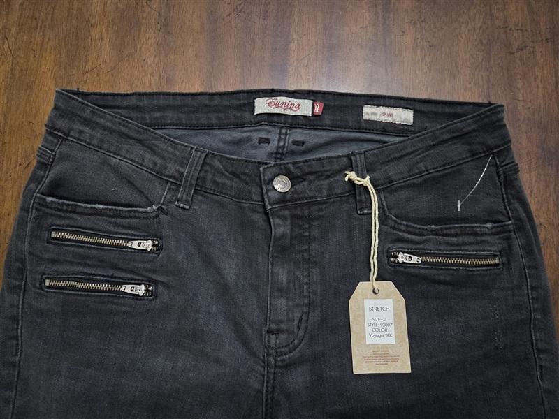 NWT Eunina XL Skinny Ankle Zipper Pocket Distressed Black Jeans 128763