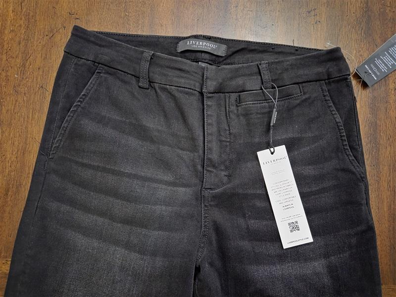 NWT Liverpool 10 30 Trouser Flare Bottom Lost Creek Black Pants 128764