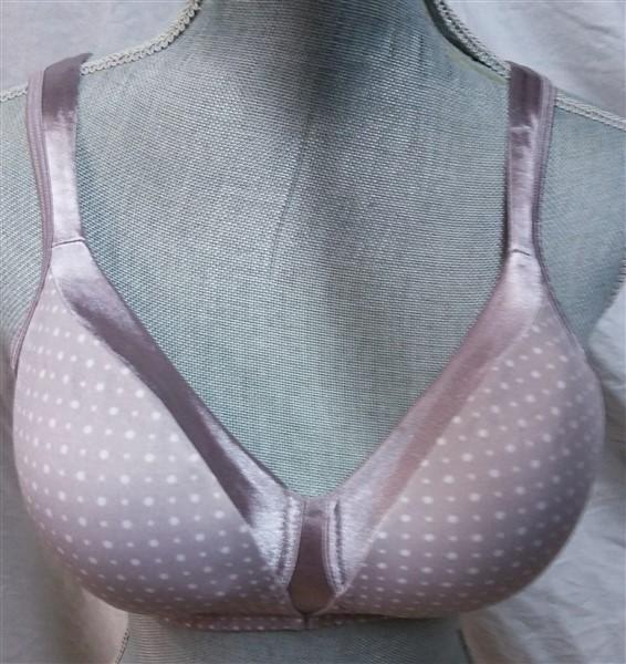 NWOT Playtex 18Hr 42B Sensational Sleek Full Fig Wireless 4803 Polka Dot 128827