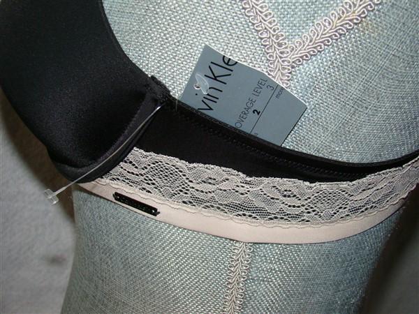 NWT Calvin Klein 36A Tonal Roses Push Up Bra F3306 Black 128864