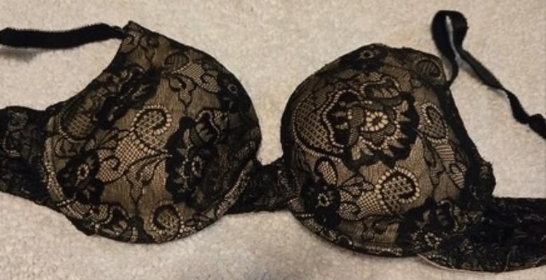NEW Motherhood 34DD Underwire Padded Full-Coverage Lace Nursing Bra 128870