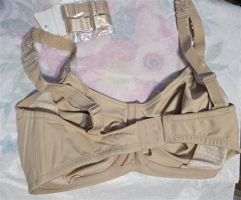 NWOT Mia Helena 38DDD Wire Free Bra 7801 Beige 128919