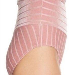 NWT Kenneth Cole L Pink Velvet One-Shoulder Mesh One-Piece Swimsuit 128932
