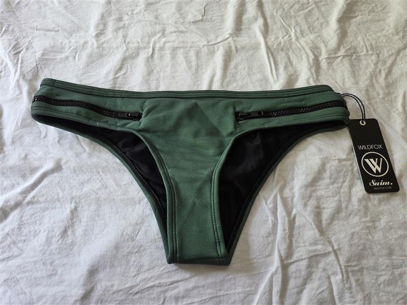 NWT Wildfox M ZIPPER SIDES BIKINI SWIM BOTTOMS Green 128949